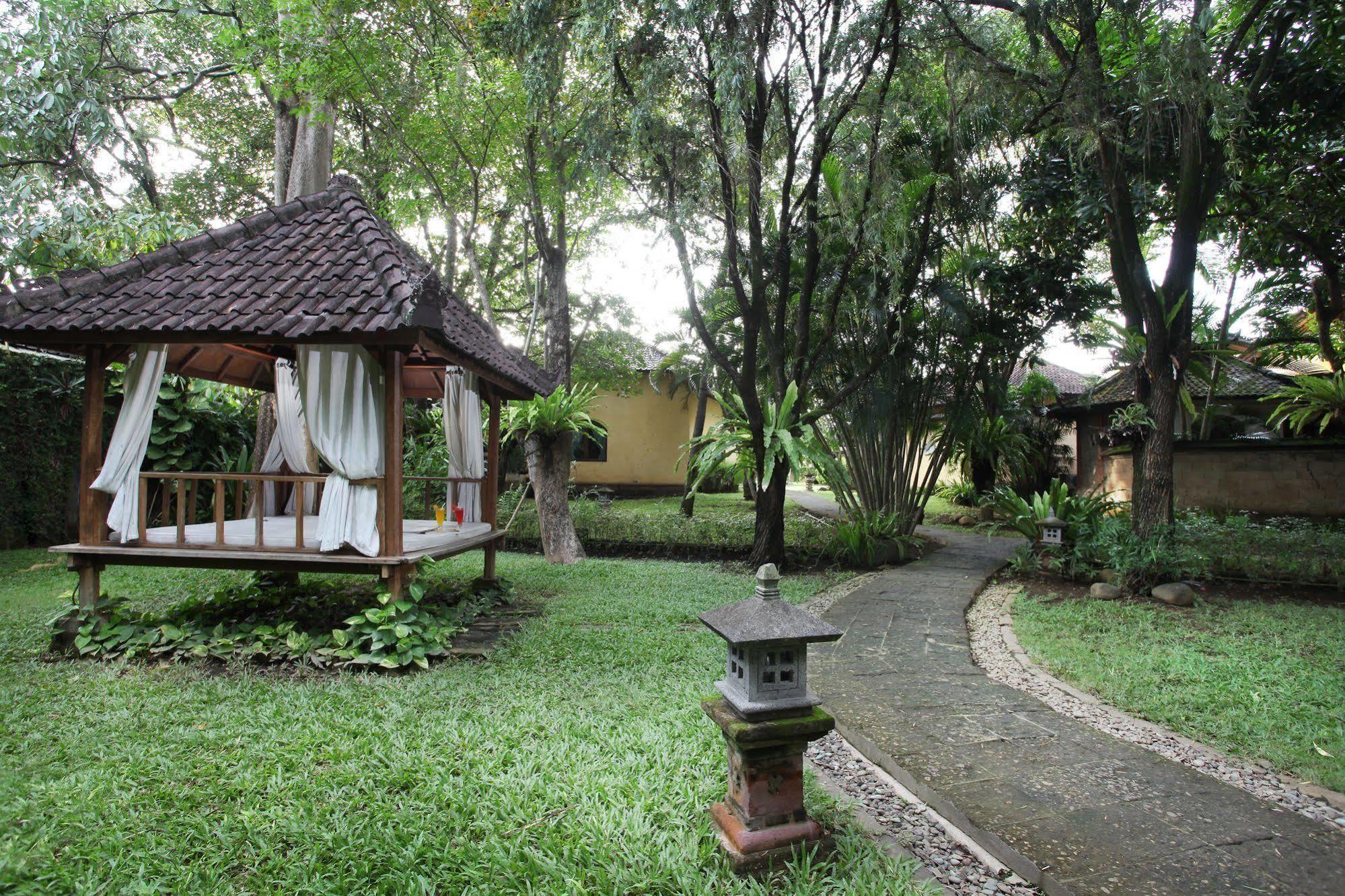 Villa Lalu Seminyak Eksteriør bilde