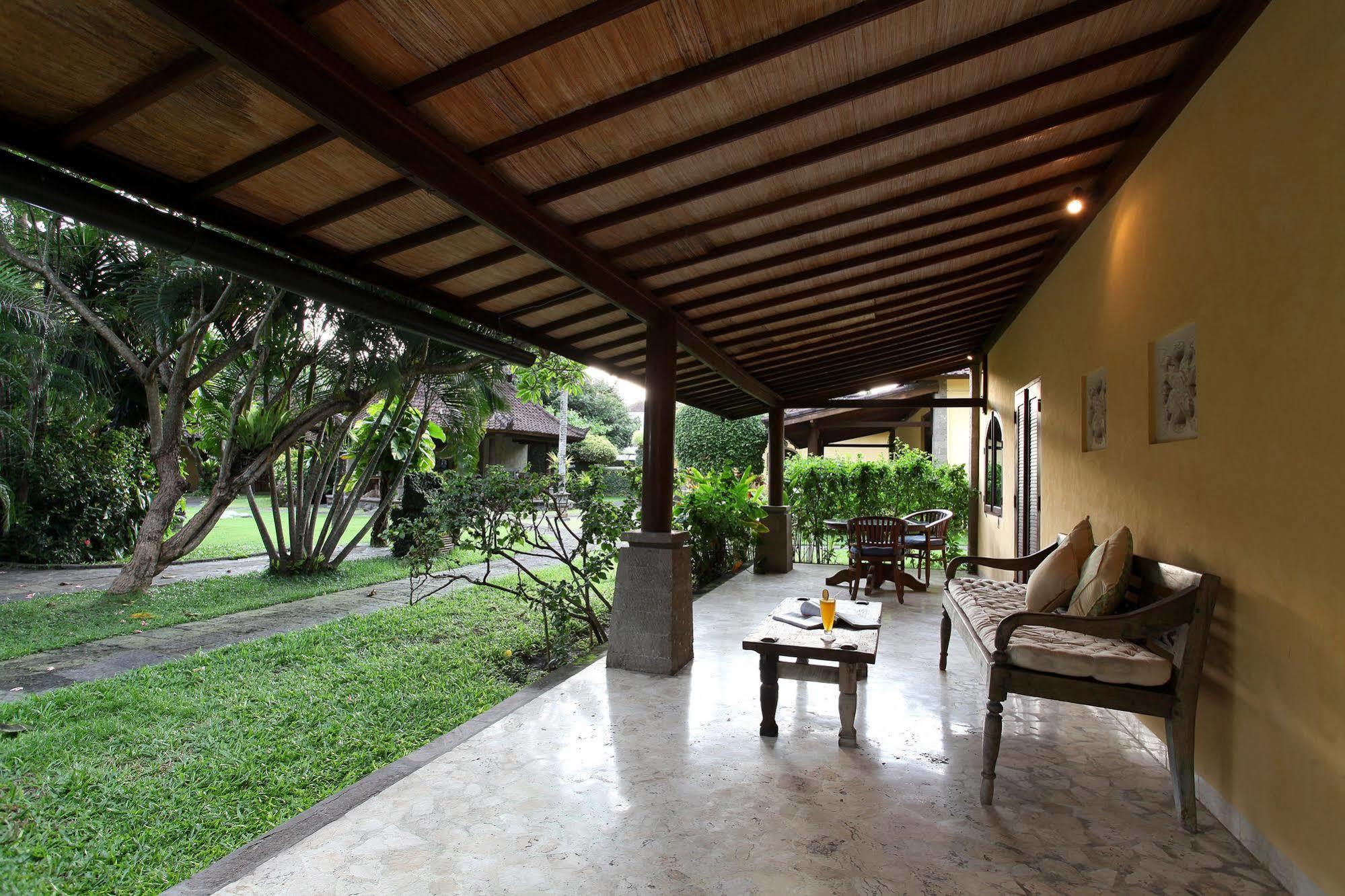 Villa Lalu Seminyak Eksteriør bilde